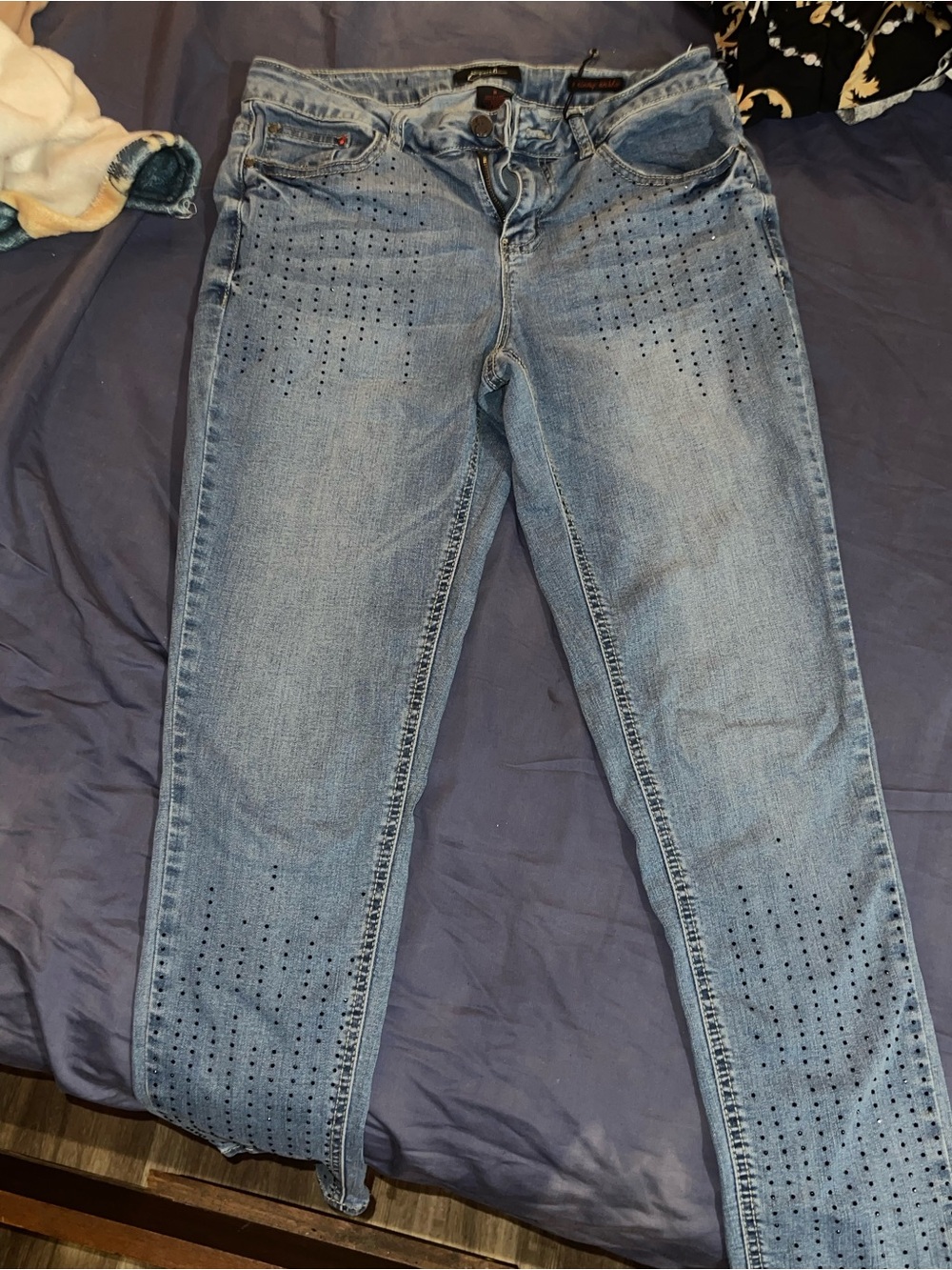 easel Light Blue Studded Skinny Jeans